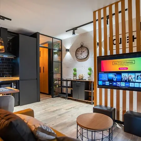 Carihuela Playa. Plaza Del Remo. Exclusivo Al Lado Del Mar. Apartamento *