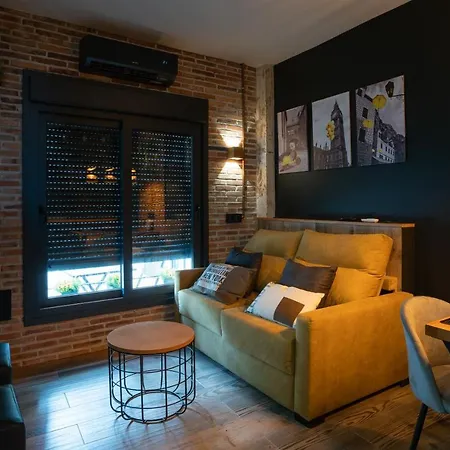 Carihuela Playa. Plaza Del Remo. Exclusivo Al Lado Del Mar. Apartament Torremolinos