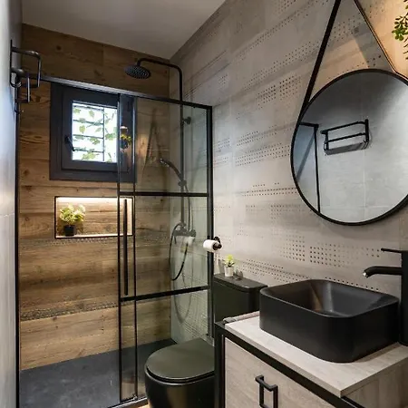 Carihuela Playa. Plaza Del Remo. Exclusivo Al Lado Del Mar. *