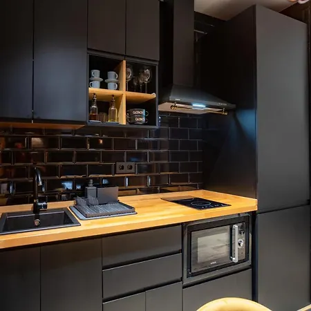 Apartamento Carihuela Playa. Plaza Del Remo. Exclusivo Al Lado Del Mar.