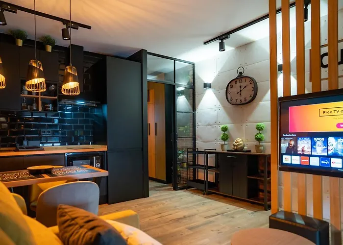 Carihuela Playa. Plaza Del Remo. Exclusivo Al Lado Del Mar. *