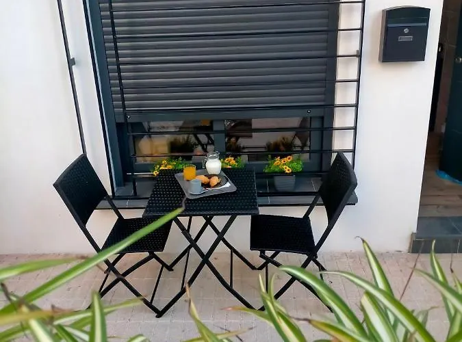 Carihuela Playa. Plaza Del Remo. Exclusivo Al Lado Del Mar. Apartament Torremolinos