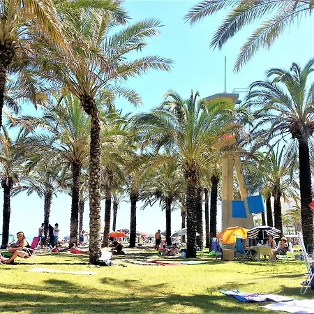 Carihuela Playa. Plaza Del Remo. Exclusivo Al Lado Del Mar. Apartamento