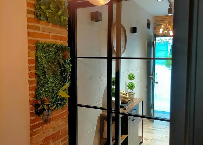 Carihuela Playa. Plaza Del Remo. Exclusivo Al Lado Del Mar. Apartamento *